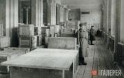 The Tretyakov Gallery branch storage in the Novosibirsk Opera House. 1942