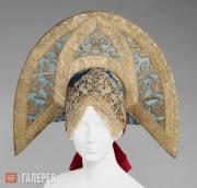Headdress. Early 19th century Headdress. Early 19th century