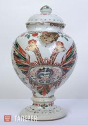 Medicine vessel with a lid and an image of the Russian coat-of-arms with a double-headed eagle Medicine vessel with a lid and an image of the Russian coat-of-arms with a doubl