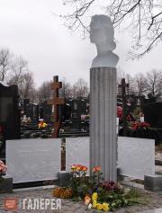Цигаль Александр Владимирович. Мемориальный памятник актрисе Любови Полищук. 2010 Цигаль Александр Владимирович. Мемориальный памятник актрисе Любови Полищук. 201