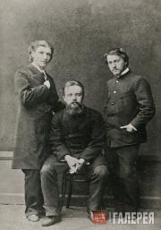 (From left): Mikhail Vrubel, Vladimir von Derviz, Valentin Serov. St. Petersburg. 1883-1884 (From left): Mikhail Vrubel, Vladimir von Derviz, Valentin Serov. St. Petersburg