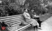 Е.Д. Никифорова-Кирпичникова и А.В. Кирпичников. До 1924