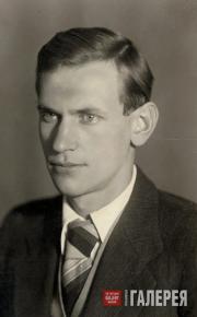Юрий Владимирович Васнецов