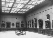Один из залов юбилейной экспозиции призведений Д.Г.Левицкого 1922 года в Государственной Третьяковской галерее
