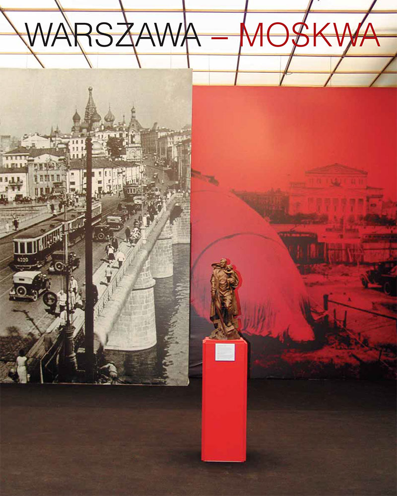 Выставка «Warszawa – Moskwa/Москва – Варшава. 1900–2000»
