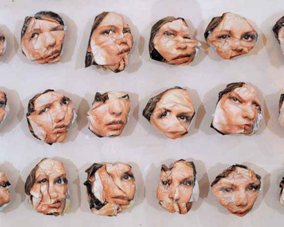Айдан САЛАХОВА. Глаза. 2005