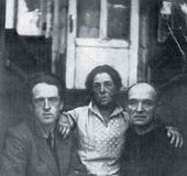 Петр Серебряков (сын Екатерины Серебряковой от первого брака), Екатерина Серебрякова и Павел Филонов на даче первого мужа Серебряковой, Эспера Александровича Серебрякова. 30 августа 1928
