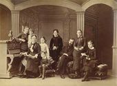 Павел Третьяков в кругу своей семьи. Фотография. 1884