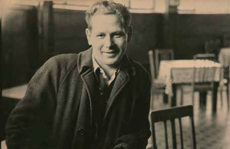 Константин Кузгинов. Фотография. 1946