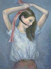 Заплетает косу. 1931