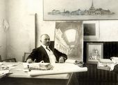 Алексей Щусев в мастерской проектирования здания Казанского вокзала. 1914–1915