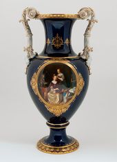 Ваза. Мейсенский фарфор. Около 1880. © LAPADA