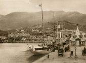Возвращение императора Александра III с прогулки в Ялту. Фотография. Май 1893