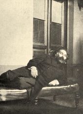 А.И. Куинджи в пейзажной мастерской Высшего Художественного училища при Императорской Академии художеств. Фотография. Между 1894–1897