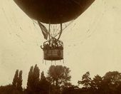 А.И. Куинджи с учениками пейзажной мастерской при Высшем Художественном училище Императорской Академии художеств во время полета на воздушном шаре в окрестностях Парижа. 1898
