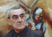 П.Ф. Никонов на открытии выставки «Диалог. Павел Никонов и молодые художники». 2010