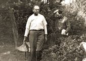 «Слегка повздорили». Роберт Фальк и Моисей Хазанов. Ново-Быково. 1954