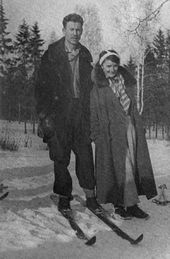 Игорь Дмитриевич Смирнов и Зоя Николаевна Нестерова, родители Натальи Нестеровой. 1940-е
