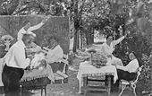 И.Э. Грабарь за работой над картиной «Васильки». 1914