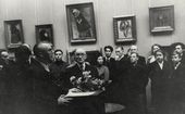 Торжественное открытие Третьяковской галереи в зале В.И. Сурикова 17 мая 1945 года
