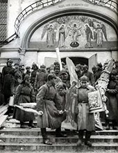 Закрытие Симонова монастыря в Москве. 1923