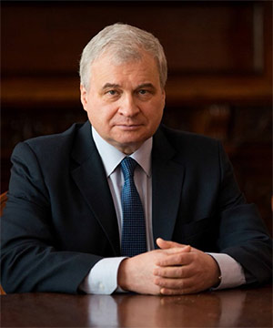 Андрей Денисов