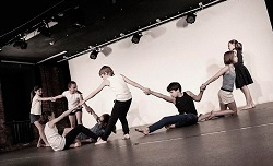 Перфоманс-экскурсия «Дети детям»