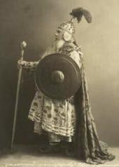 В.В. Осипов в роли царя Додона Постановка оперы в Большом театре (1909) В.В. Осипов в роли царя Додона Постановка оперы в Большом театре (1909)