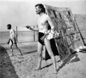 ЭДВАРД МУНК НА ПЛЯЖЕ В ВАРНЕМЮНДЕ. 1908