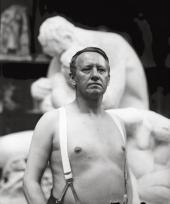 ГУСТАВ ВИГЕЛАНН В МАСТЕРСКОЙ В ХАММЕРСБОРГЕ. 28 МАЯ 1917 ГУСТАВ ВИГЕЛАНН В МАСТЕРСКОЙ В ХАММЕРСБОРГЕ. 28 МАЯ 1917