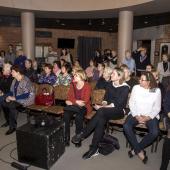 Презентация выставки Светланы Ланшаковой «УПАСТЬ ВВЕРХ» в Доме Актера