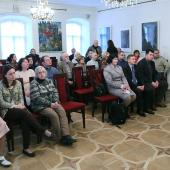Встреча художника Александра Драгового со зрителями на выставке "Полина Волович. Остановившая время…" в Доме-музее Марины Цветаевой